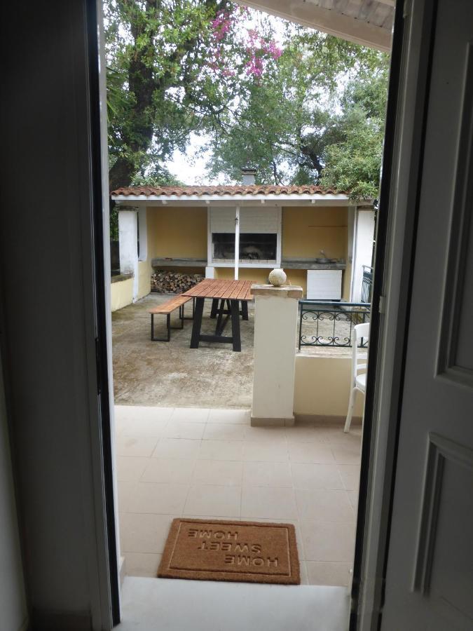 Olea Home Agia Pelagia Chlomou Exterior photo