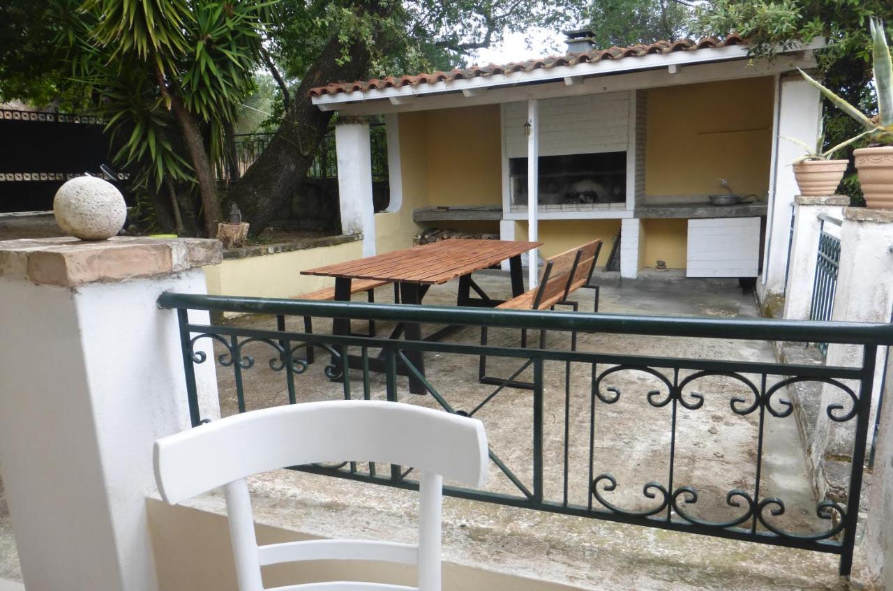 Olea Home Agia Pelagia Chlomou Exterior photo